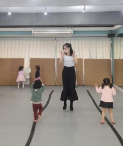 三鷹でリトミック教室に通おうキラキラ音楽教室